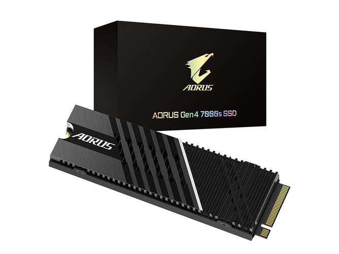 技嘉AORUS Gen4 7000s 2TB性能测试