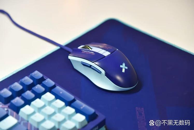 Computer mouse on desk