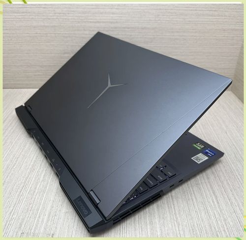 联想Y9000 SSD外观特写