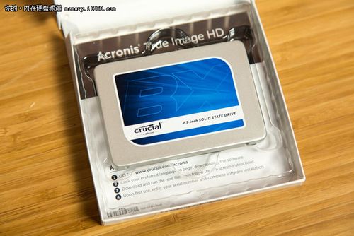 英睿达 BX200 SSD 外观细节展示