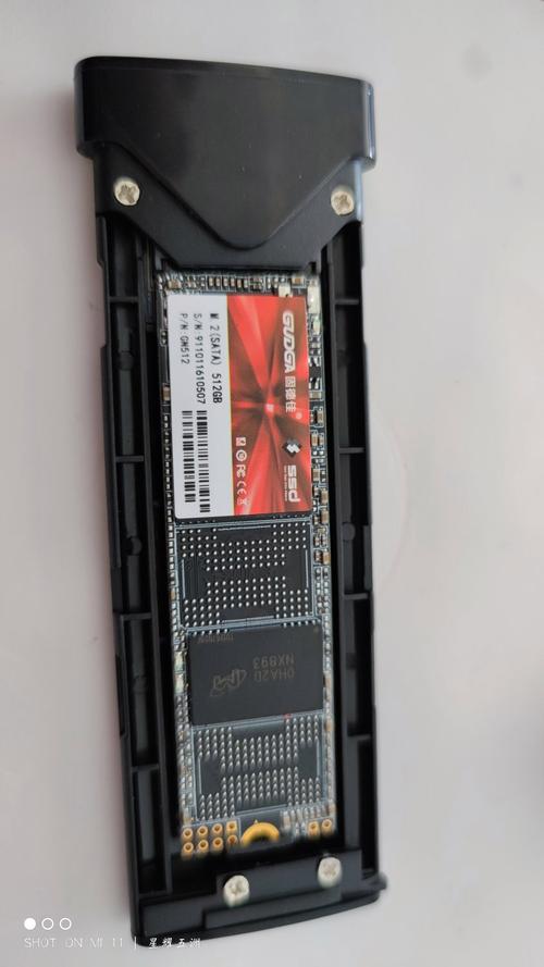 SSD 散热与功耗测试