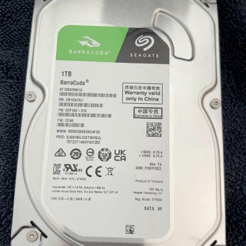 硬盘与笔记本安装示意