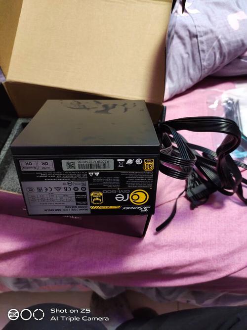 海韵CORE GM 500W电源规格标签