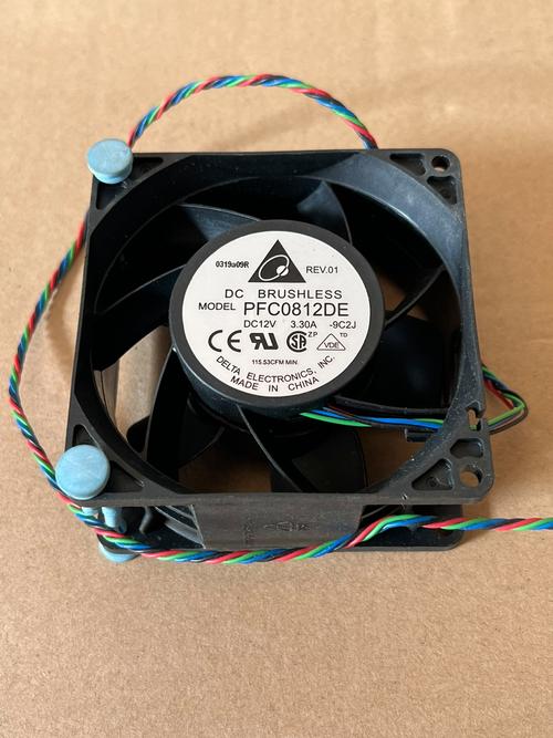 台达 PFM0812HE vs 尼克酷尔棱镜4S 深度对比