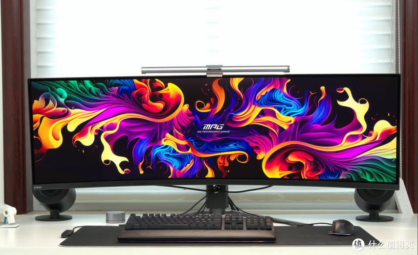 微星MPG 491CQP QD-OLED多任务分屏效果