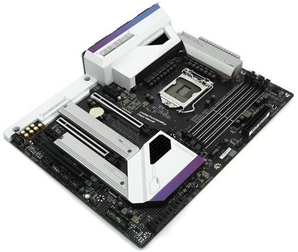 技嘉Z490 VISION G vs 华擎Z270M 极限玩家 4 深度对比