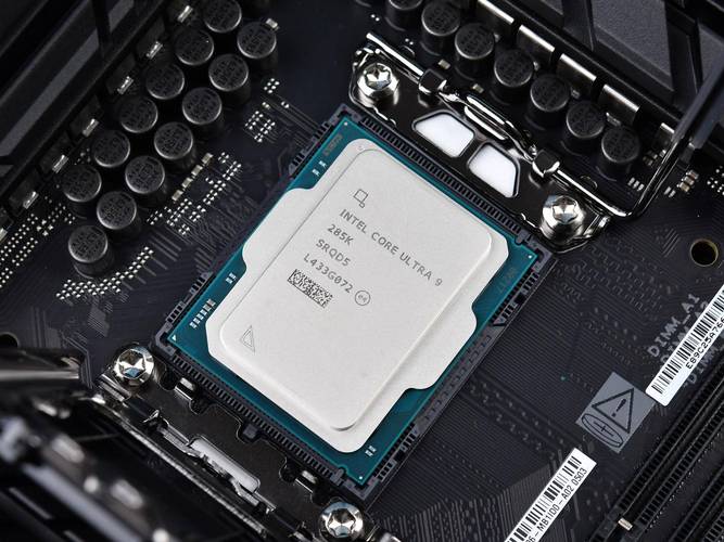 Intel 酷睿i5 4250U vs AMD 速龙 X4 750K 深度对比