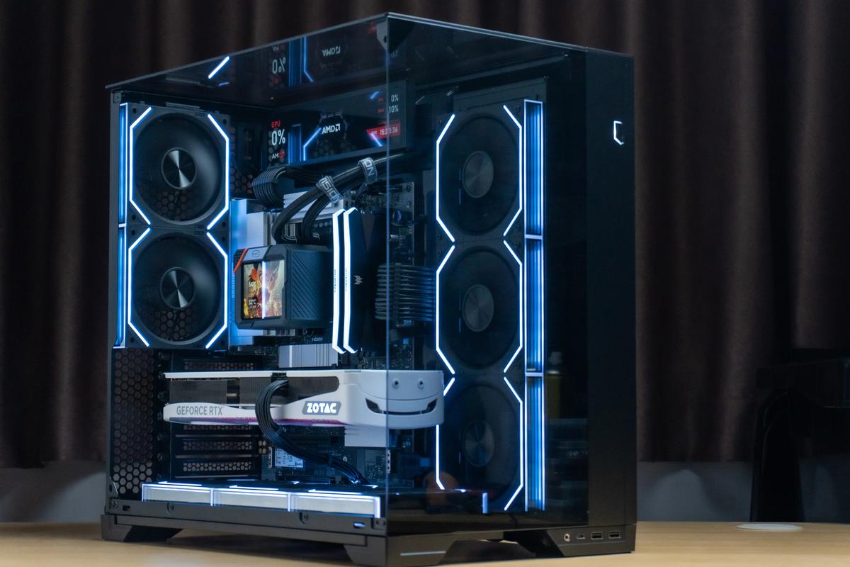 超频三北境GT360 Display风扇特写