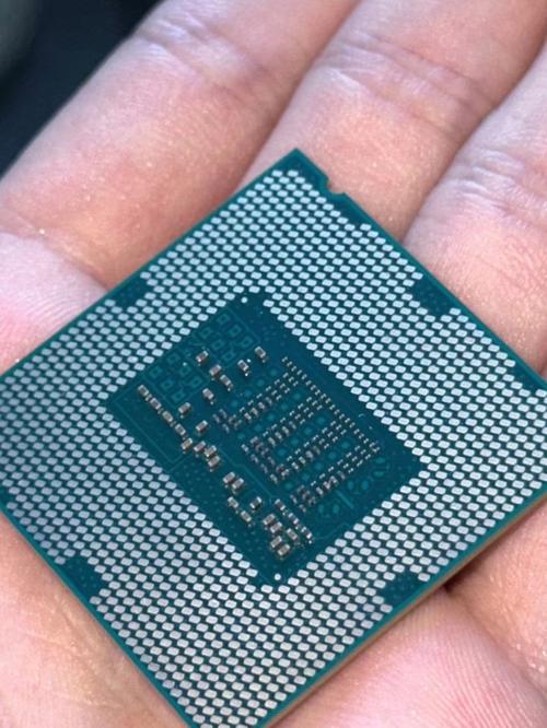 Intel 新工艺节点进展曝光:20A/18A 有望提前量产,性能提升超预期