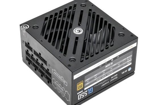 影驰电竞大师GL550 vs 声擎A5+ Wireless 深度对比:电源与音箱的跨界对决