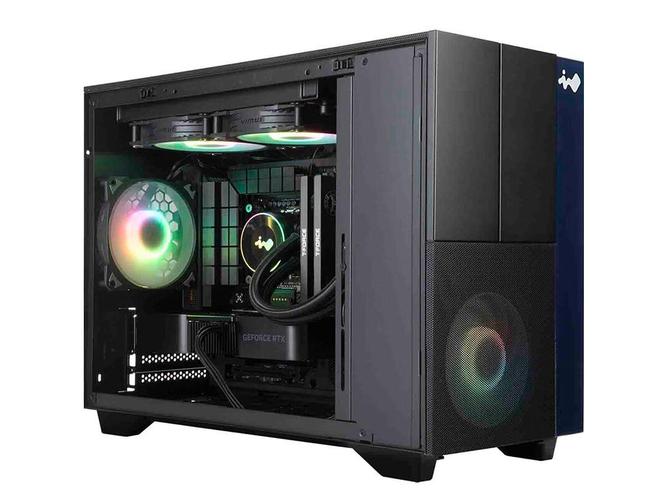 迎广F3 MATX机箱评测：小身材大空间，Type-C与RGB一个不少