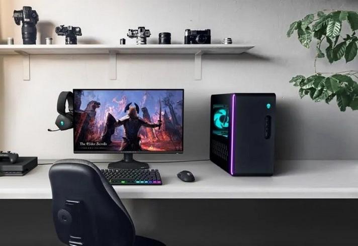 Alienware AW2725QF 游戏性能