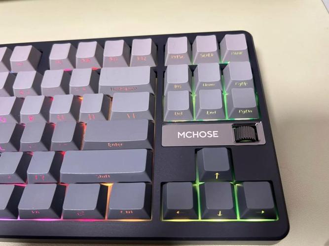 迈从KB312三模机械键盘评测：BOX红轴加持，紧凑设计与全能连接体验