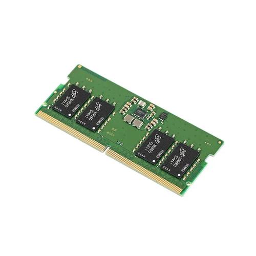 Kingston DDR5 memory stick close-up