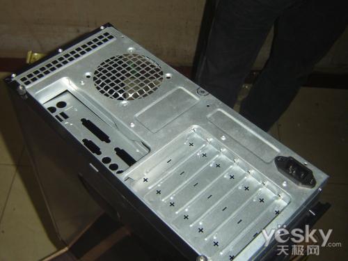 佑泽幻影1703内部结构