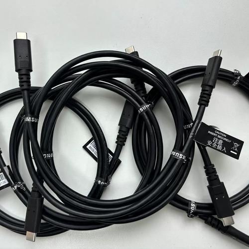 圣迪威ZP01(B)黑色散热支架外观