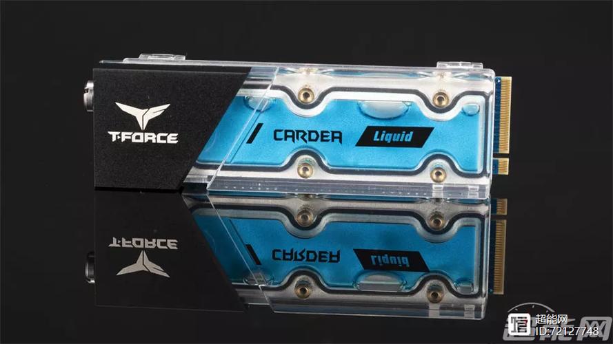 十铨 CARDEA Liquid vs 昂达 A-24：M.2 PCIe SSD 与 SATA SSD 深度横评