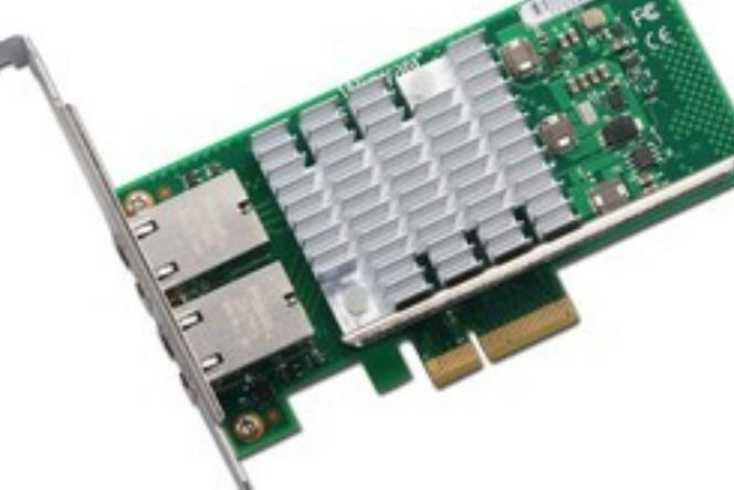 服务器内部PCI-E插槽安装图
