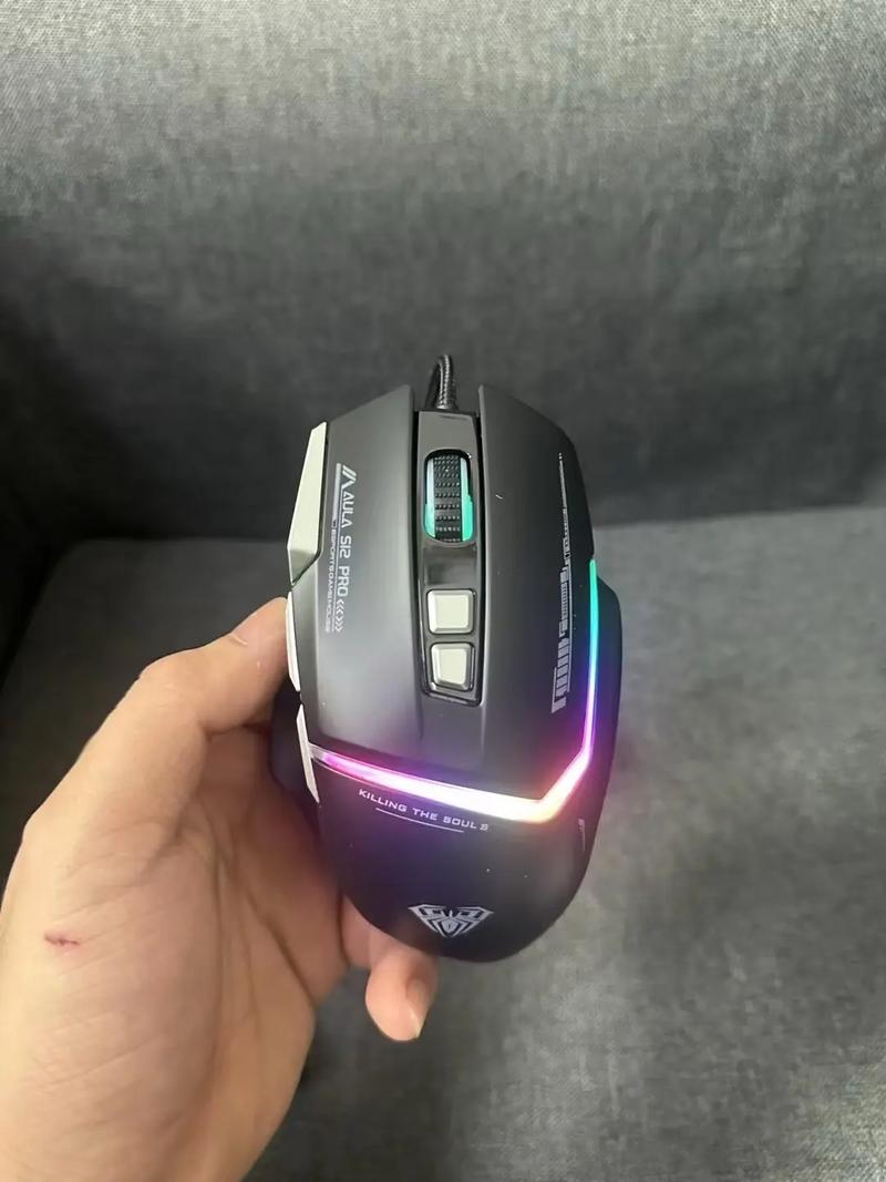 办公蓝牙鼠标展示