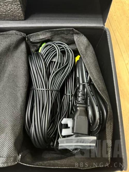 电源价格标签与产品陈列