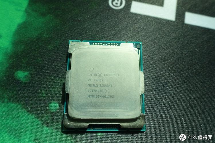 高性能 CPU 性能测试图表