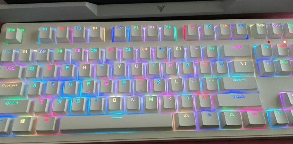 键盘RGB背光效果