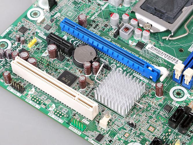 Intel DH61WW主板深度评测：经典H61平台的性价比之选