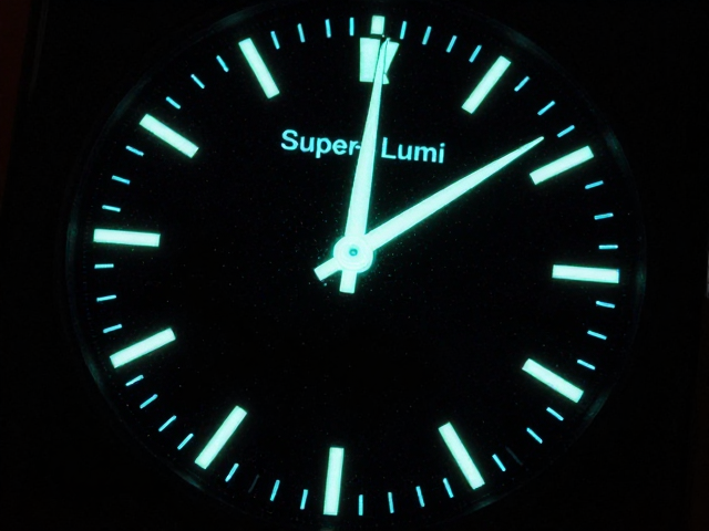 手工点填夜光工艺详解，Super-Lumi粉打造高亮加粗夜光时标
