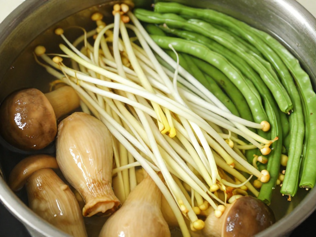 泡姜芽菜提鲜