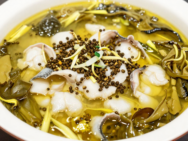 酸菜鱼灵魂技法，花椒小茴香提香，复制酱油鲜味收口，超入味