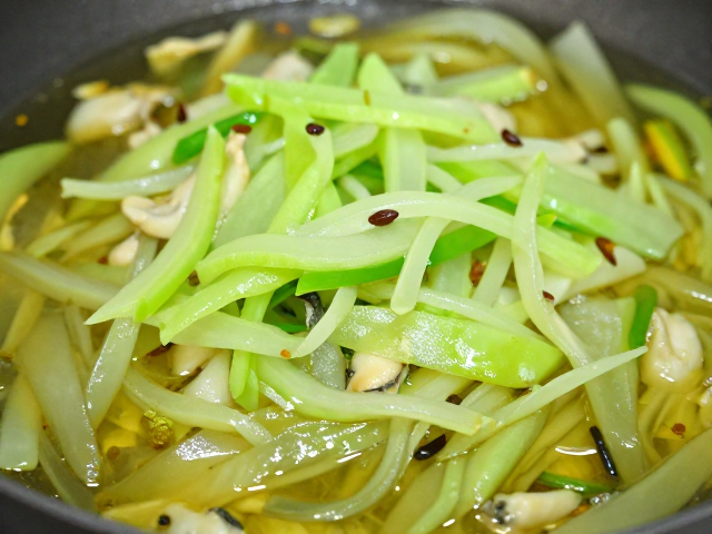 鱼香味宫保菜油温判断