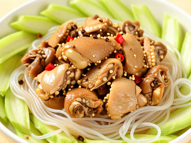 佐白蔻与泡椒，激发复合香气