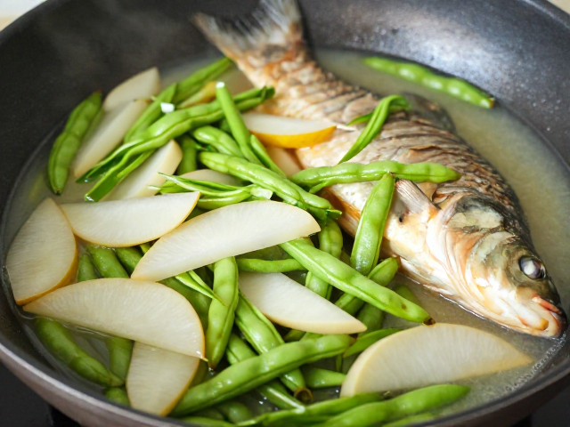 泡萝卜炒四季豆的火候掌控