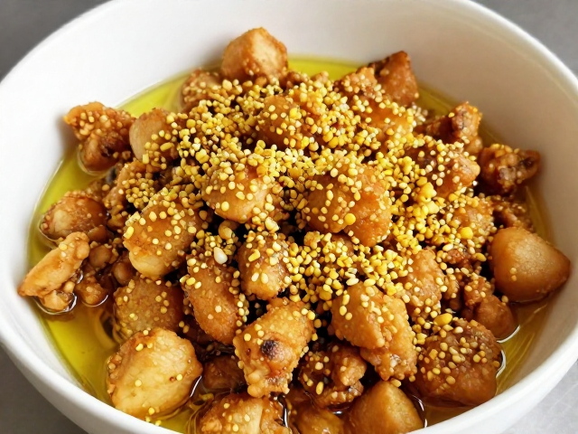 菜籽油炼熟去腥，剁末调味碗实操，改良炸制鸡丁新吃法