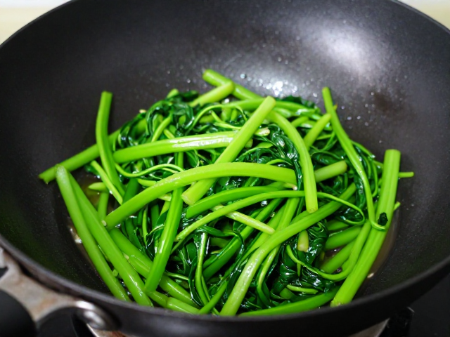 装盘与食用建议：保留镬气的最佳方式