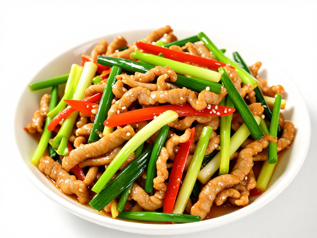 肉丝处理与蒜苗的协同：质感与风味的双重奏