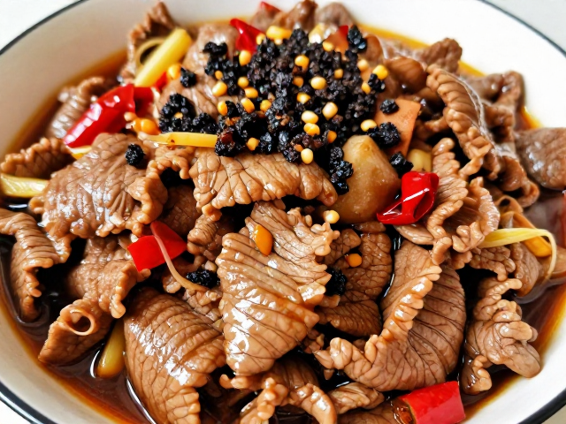 选材与预处理：牛肉纹理与刀工的关键