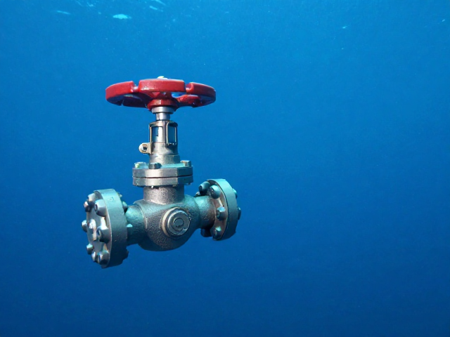 200米防水氮气泄压阀，排氦阀设计解析与选型指南