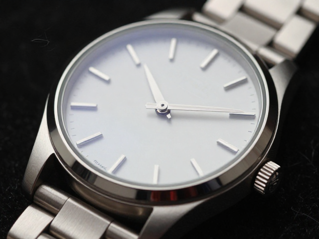 中端腕表怎么选？矿物玻璃表镜成本低适中，耐用又亲民