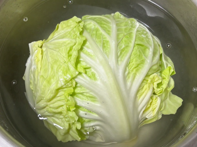 花菜清洗：拆解结构与盐醋水辅助