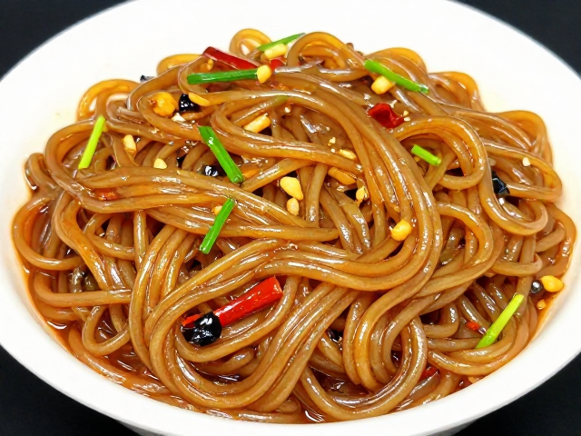 少油版鱼香红薯粉的烹饪执行