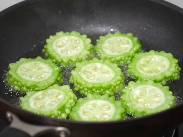 火候与烹饪：高温快炒锁住水分