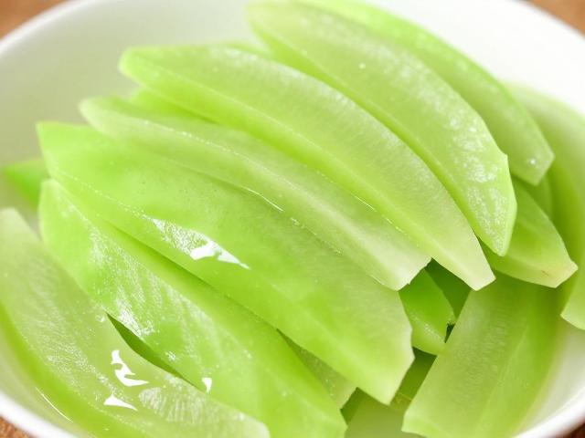 选材定基调:莴笋的“脆”与“净”