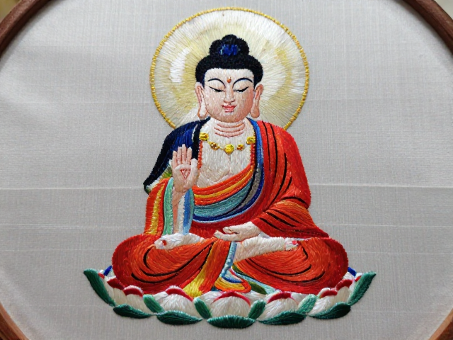 岭南广绣平针技艺，神像佛像刺绣的传承与美学