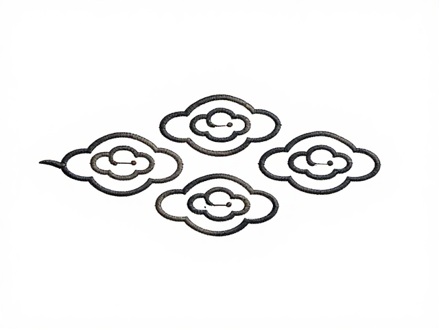 云纹刺绣摆件纹样设计，弧线比例协调与锁针技法解析