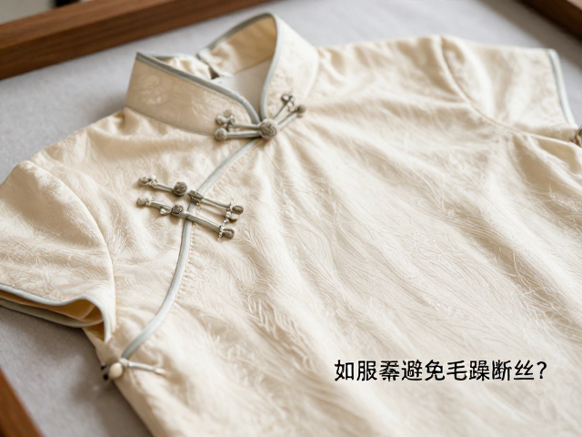 绣面平整度与张力管理的细节考量