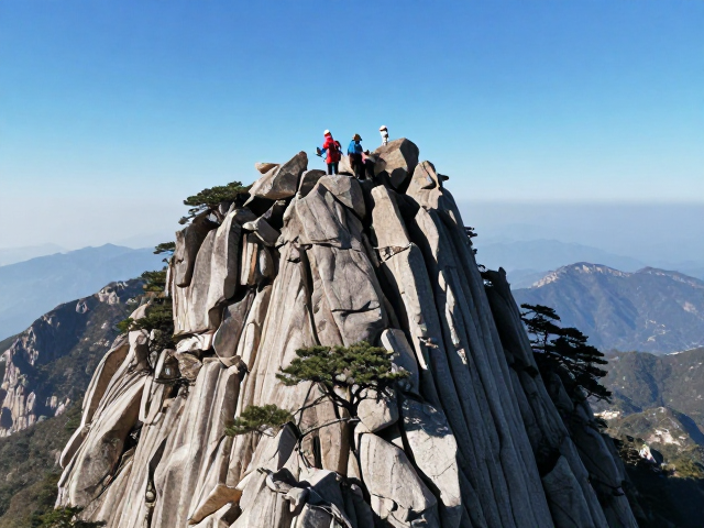 登山文化与自然教育,打造高粘性社群网站栏目指南