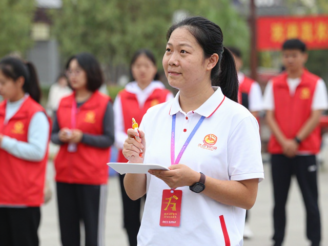 青年志愿者的角色重塑:从旁观者到文化译介者