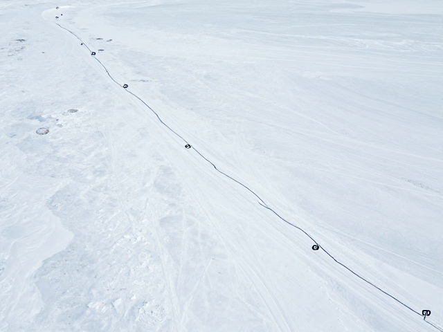 雪线冰面路段怎么走?环线补给点均匀分布,导航避坑指南