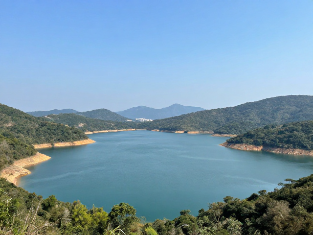 东部山区:梅沙尖与排牙山水系